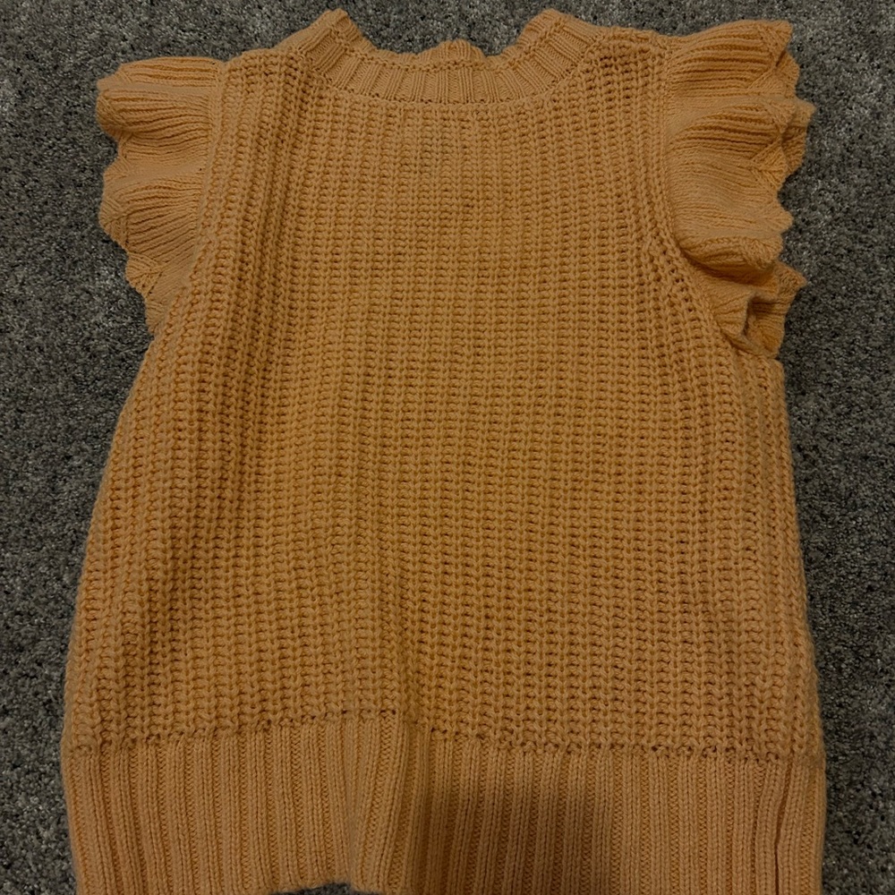 Universal Threads Sweater - Picture 3 of 3